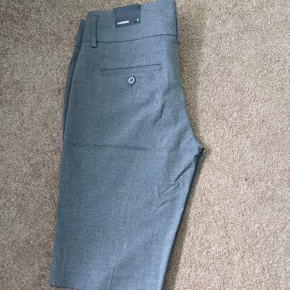 NWT Express dress shorts - Picture 2 of 3